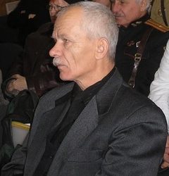 КИМ БУВ ЛЕОНІД ГРОМОВИЙ