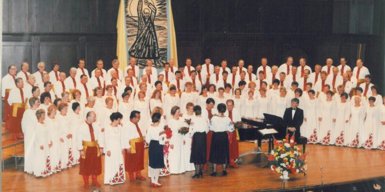 Жіночий хор «Діброва» –60 років успіху