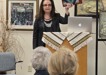 Подорож театром життя: Презентація книги спогадів «Моя дорога до Канади» Іроїди Лебідь-Винницької та Оксани Винницької-Юсипович