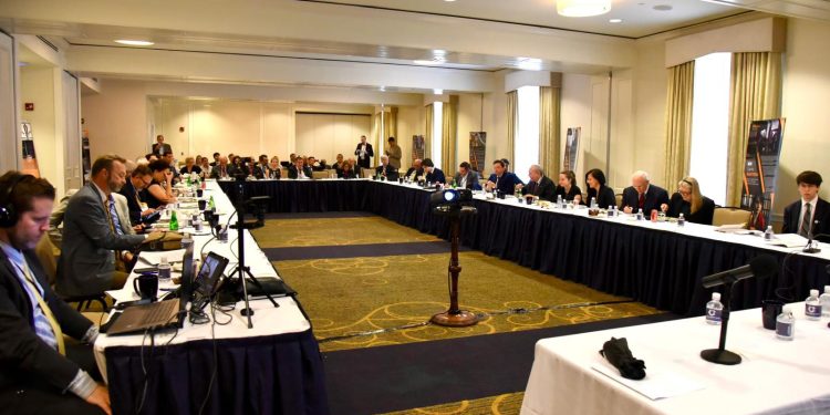 Ukraine at War: The Washington Summit That Keeps Score