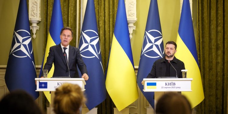 Марк Рютте прибув до України: ключові теми – безпека і зброя