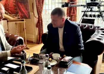 UWC delegation meets Ukraine’s British envoy Zaluzhnyi on role of global Ukrainian community