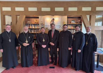 Кардинал Микола Бичок в Інституті Шептицького в Торонті