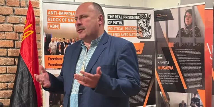 Олег Медуниця: Підтримаймо визвольну боротьбу поневолених народів!