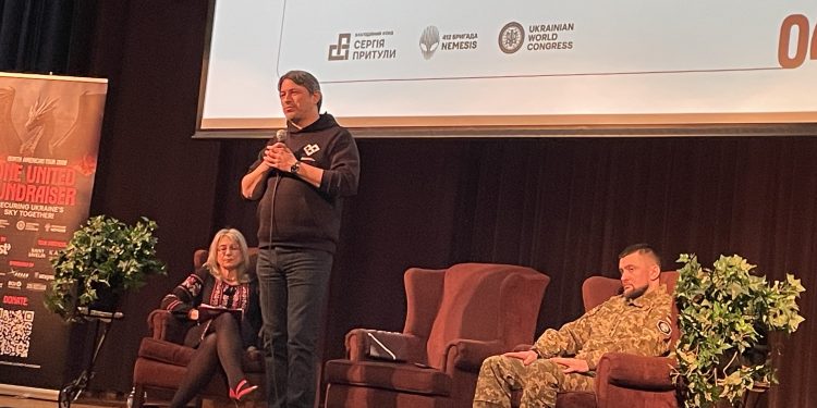 Єдинозбір—спільно до перемоги і до майбутнього