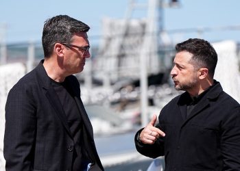 Зеленський і прем’єр Великої Британії Енді Бернем обговорили спільне виробництво дронів та посилення протиповітряної оборони України