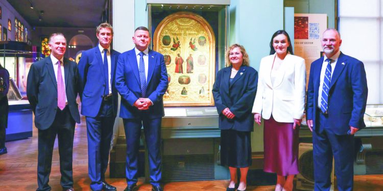 Скарби Києва у Лондоні: деколонізація українського мистецтва у світі